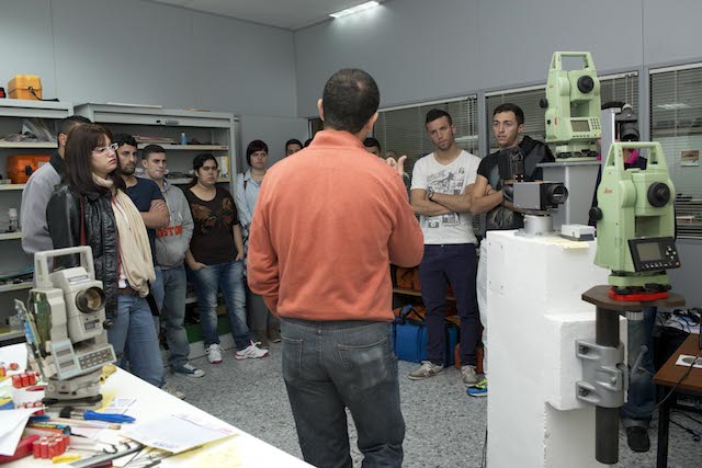 laboratorio_ingenieria.jpg